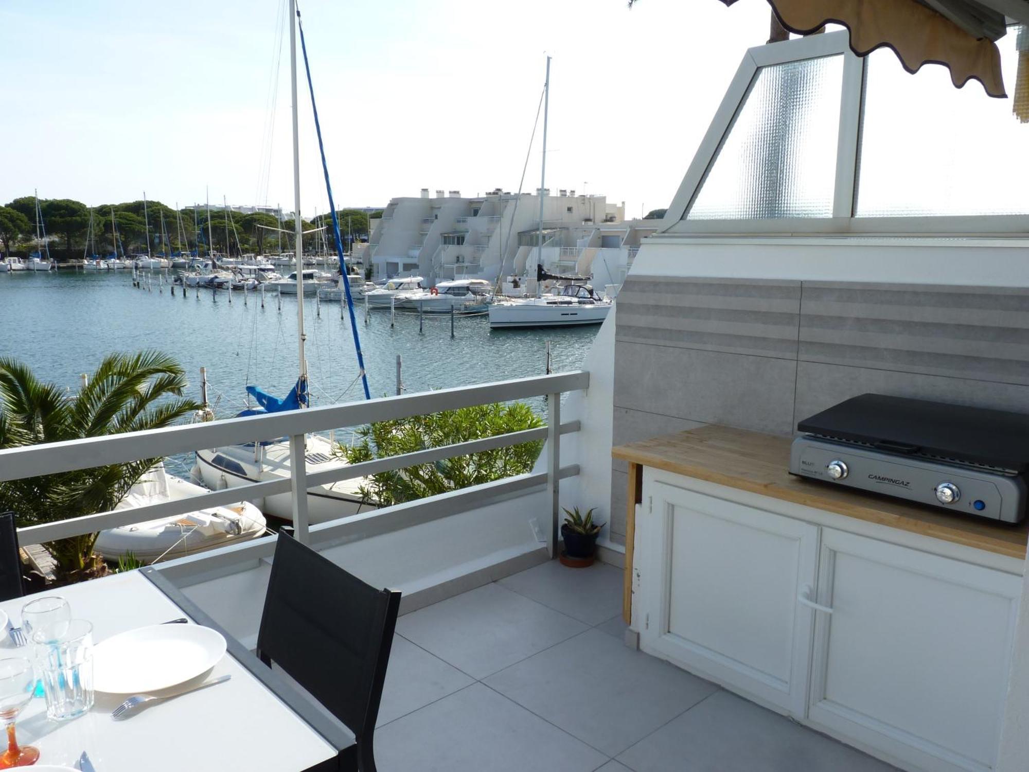 Sol-Y-Days Darse, Superbe Appartement De Type Marina Avec Belle Terrasse Vue Port De Plaisance Le Grau-du-Roi Exterior photo